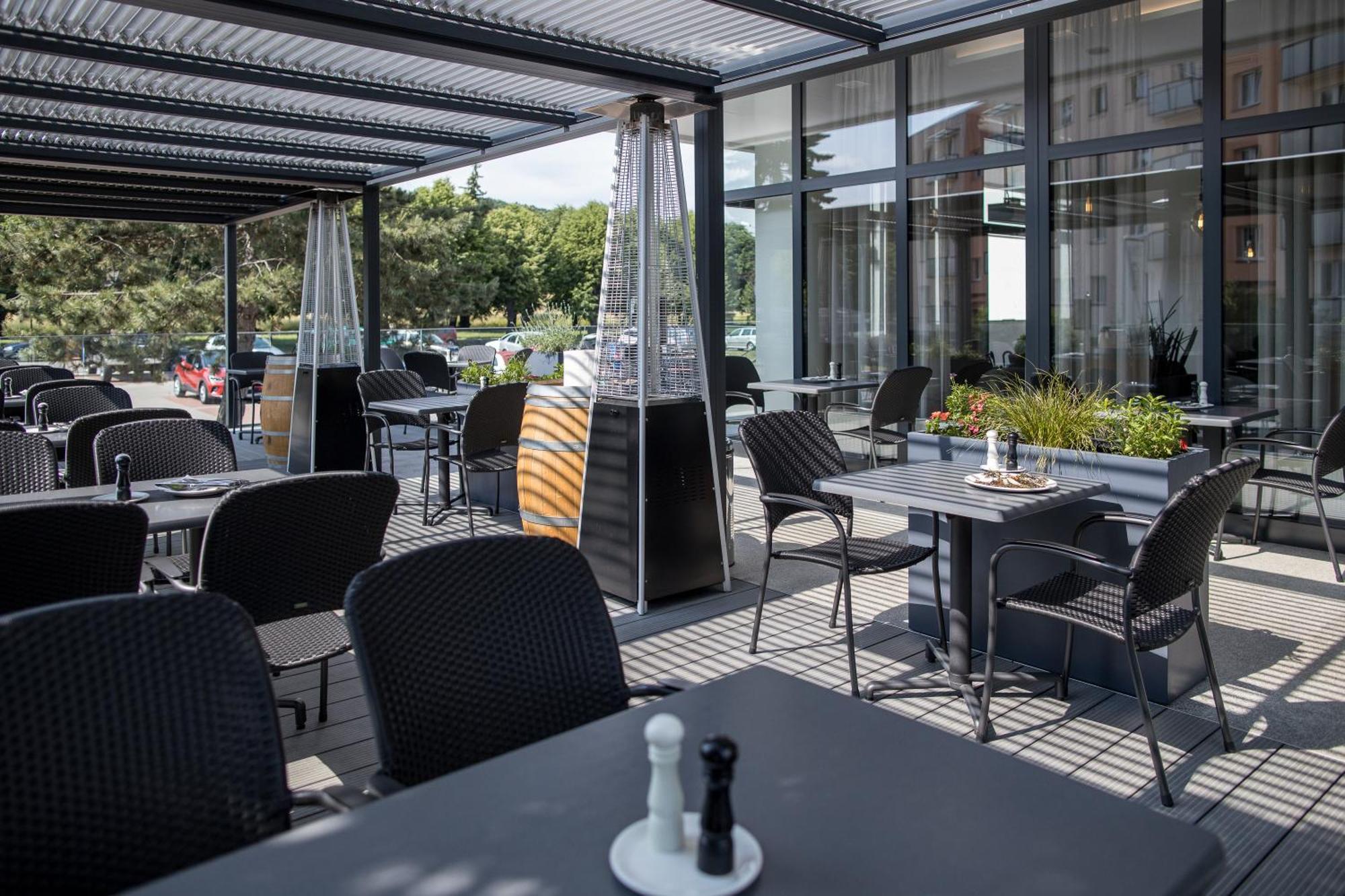 Hotel Restart Superior Jičín Εξωτερικό φωτογραφία